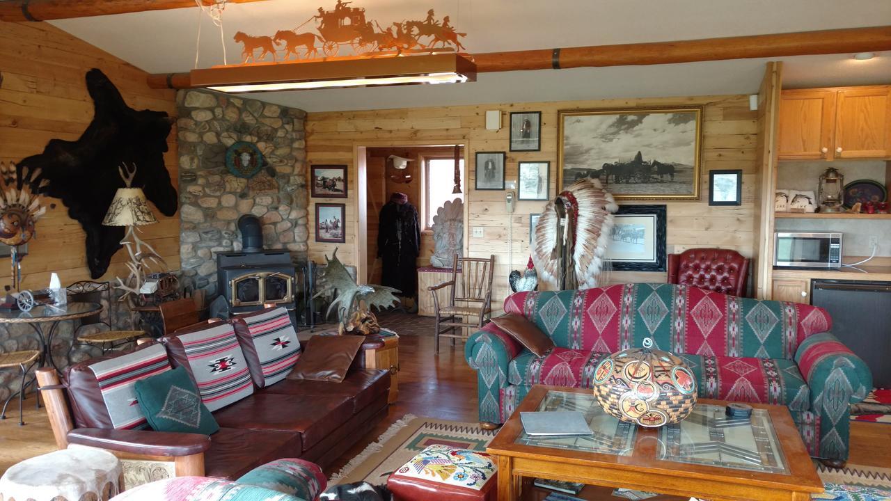 ホテル K3 Guest Ranch コーディ エクステリア 写真