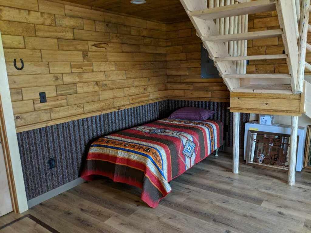 ホテル K3 Guest Ranch コーディ エクステリア 写真